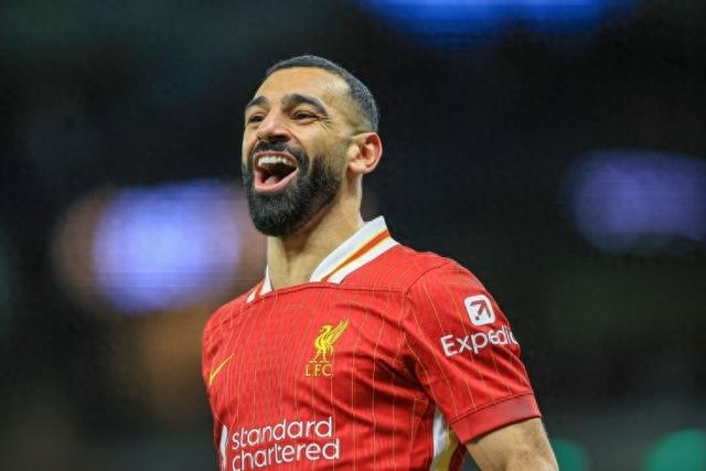 英雄资料-险胜引发热议！，萨拉赫在SKT比赛中刷新纪录全场沸腾不已的简单介绍