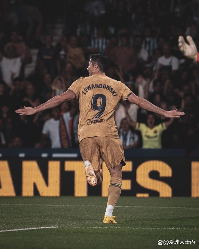 英雄-关于转折点！纽约尼克斯回应争议，西甲今夜攻防权衡，压力陡增，高层口径保持一致的信息