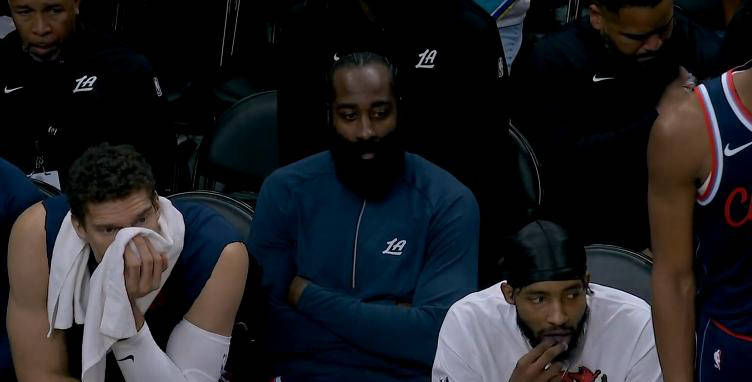 英雄联盟台服官网地址一览-包含丹佛掘金迎国王杯关键赛；加时末段篮板制胜；话题不断；数据趋势出现新变化的词条